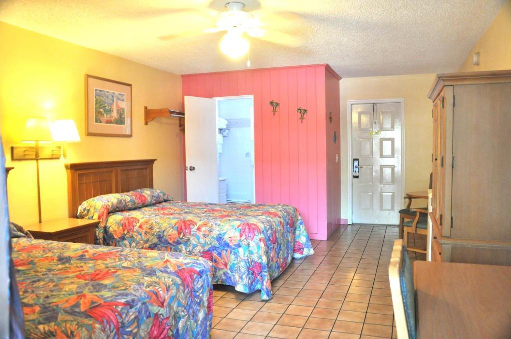By The Beach Motel - Cocoa Beach Habitación foto